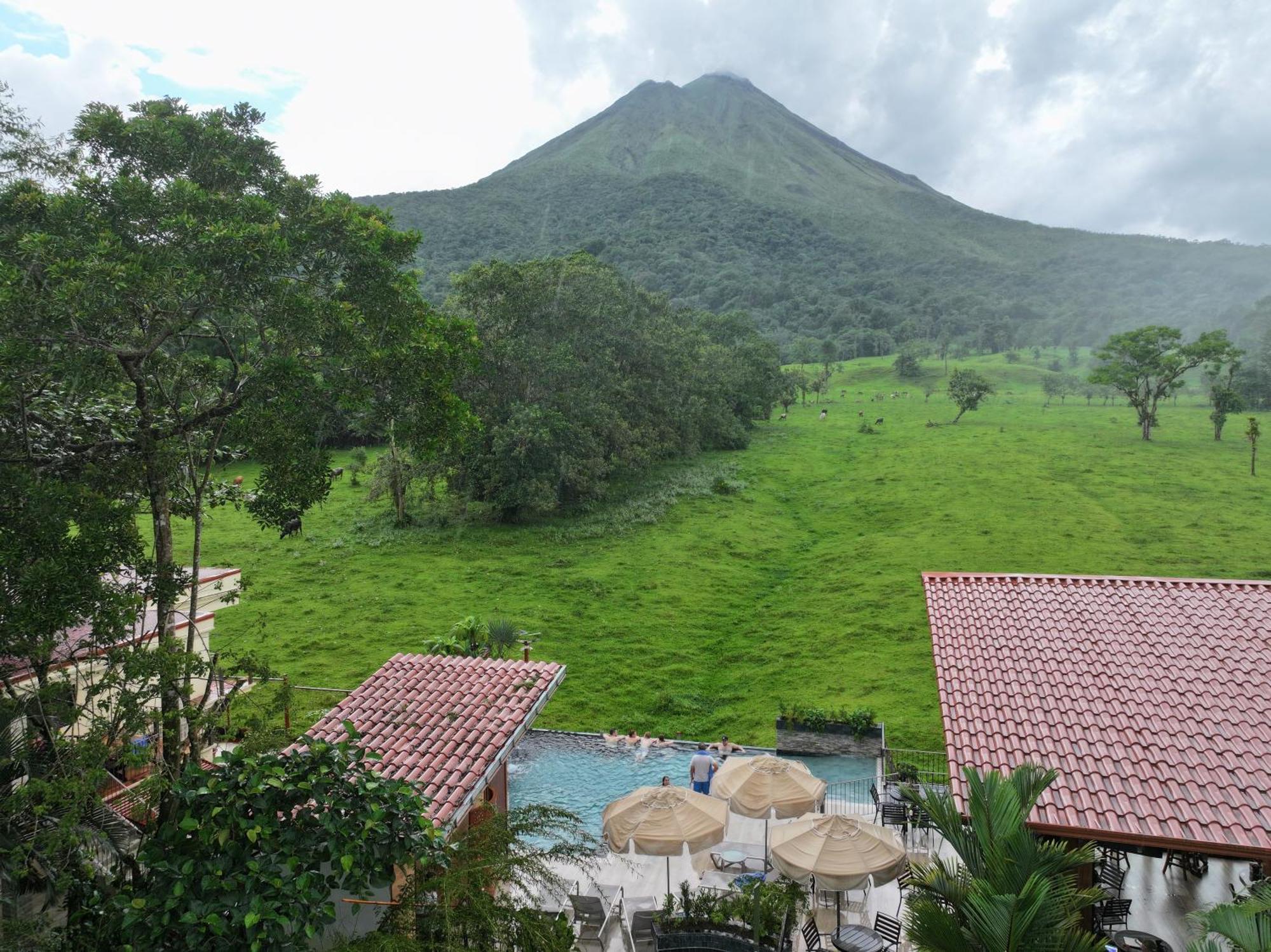 Paradise Hot Springs La Fortuna Extérieur photo